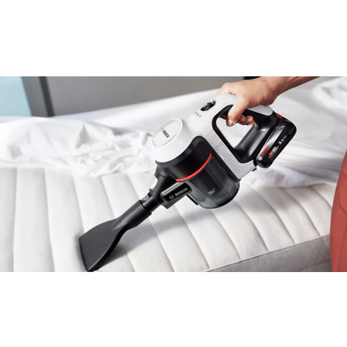 Usisivač Bosch BBS711W